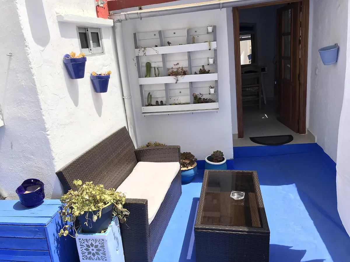 Pension Correo Tarifa 0*,  Espanha